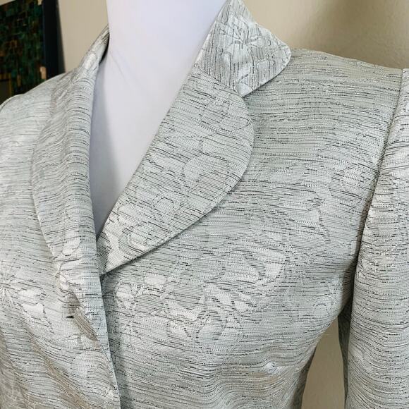 Kasper 6P Skirt Suit w/Blazer Jacket Shimmery Floral Brocade Jacquard  Silver - Picture 6 of 11